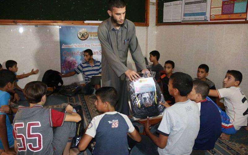 12088311_796673667125421_6119624347739349780_n