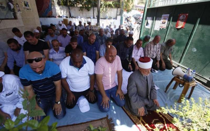 اعتصام بالقدس اسنادا للأسرى المضربين عن الطعام
