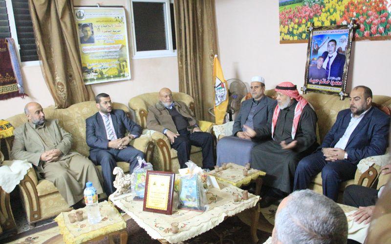 d70a166ecb2a8bb8f295061b9f7d8f6b