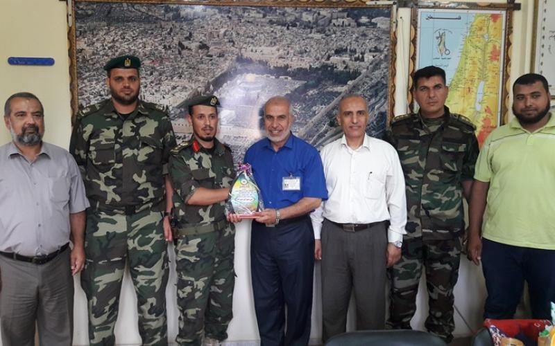 مدير تعليم الوسطى يلتقي قائد الفتوة الجديد بالقطاع