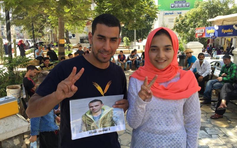 وقفة تضامنية مع معتقلي راديو السنابل بالخليل