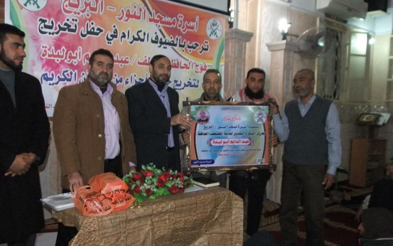 12376273_948036368610396_7658178249030552592_n