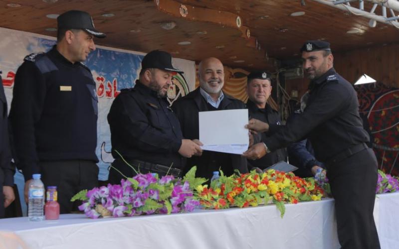 7fb3e164-1cfd-40f7-b70d-5f0b0f457998