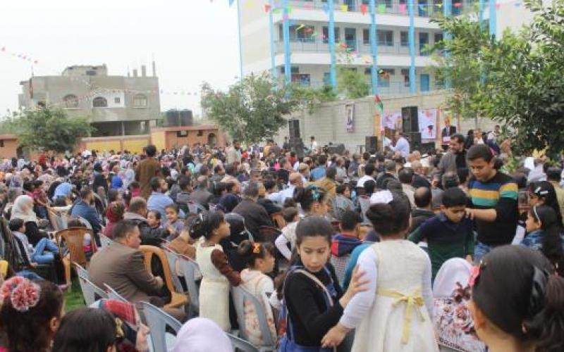 اللجنة-الشعبية-للاجئين-بالنصيرات-تكرم-اوائل-الطلبة-6