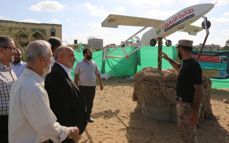 نواب غزة يتفقدون مخيمات طلائع التحرير بجنوب غزة