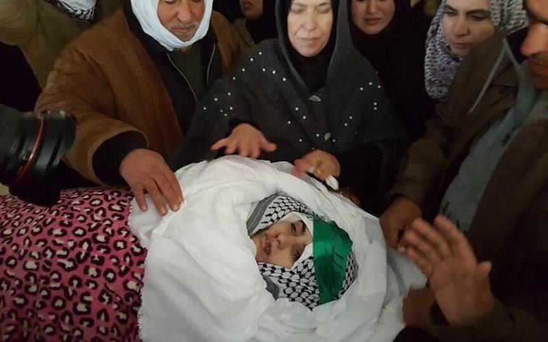 الخليل تشيع جثمان الشهيدة الخضور في بني نعيم