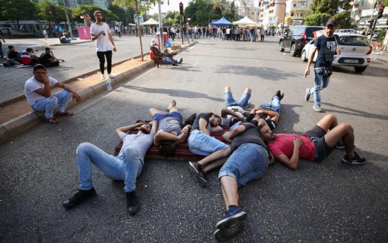 2019-10-18t120822z_289779321_rc14412b44d0_rtrmadp_3_lebanon-economy-protests-720x481-2