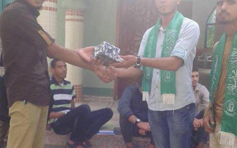 12208822_930558610358172_2266759249708229719_n