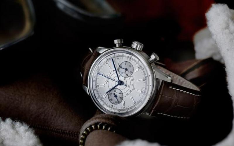 أفضل ساعات الرجال في 2016 -5 Alpina 130 Heritage Pilot Automatic Chronograph