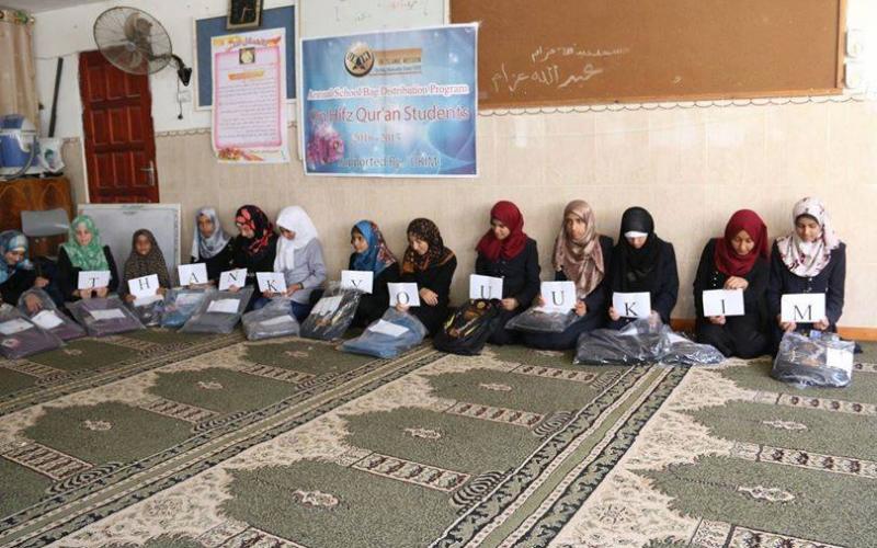 12088235_796673720458749_78219899324326096_n