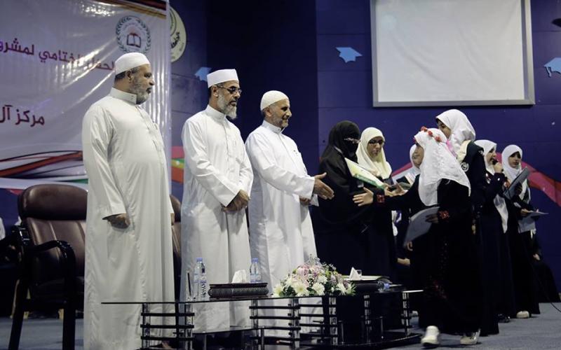 14606253_889256141175683_5614764295406302971_n