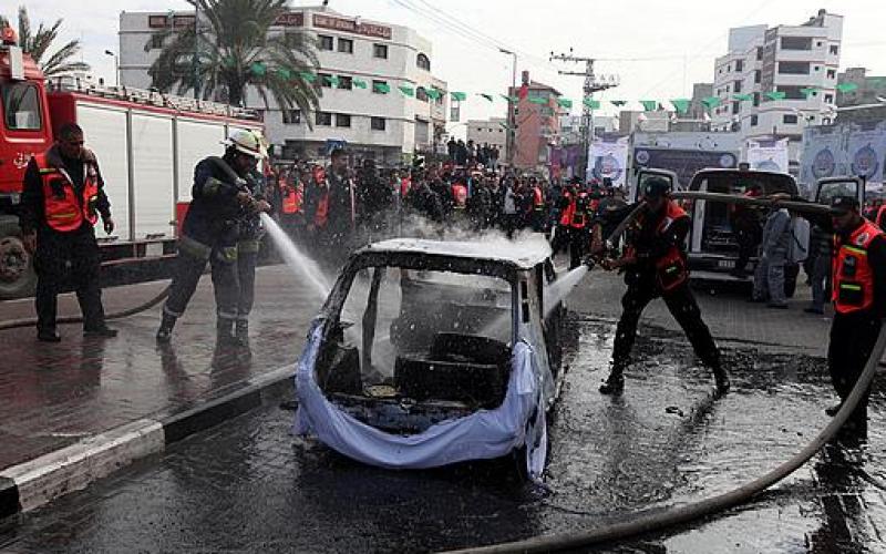 صور..الدفاع المدني يجري مناورات حية