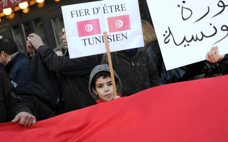 بالصور.. التونسيون يحيون الذكرى الأولى للثورة