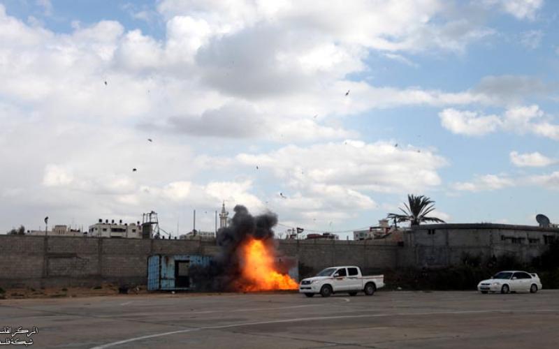 صور.. تخريج دورة للأمن والحماية بغزة