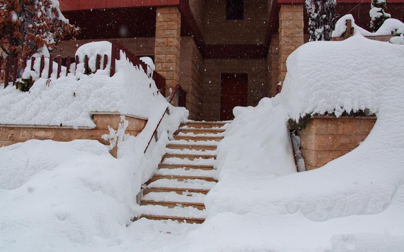 صور.. سحر الطبيعة الثلجية في لبنان