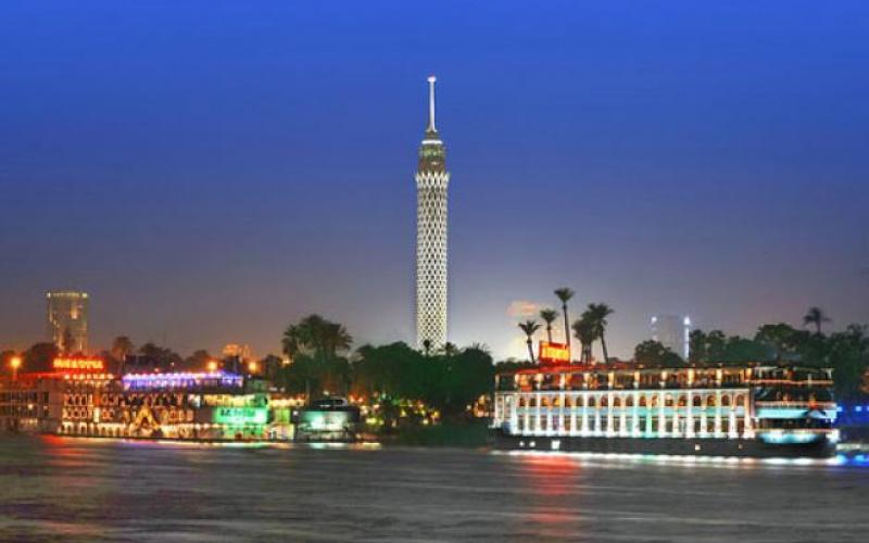صور.. رحلة إلى أم الدنيا