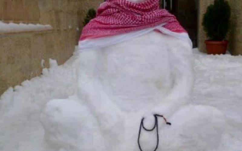 بالصور.. كيف عبَّر الفلسطينيون بالثلوج عن مشاعرهم