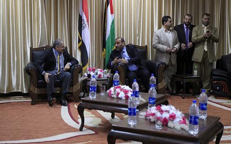 بالصور..الوفد الرياضي المصري يصل غزة