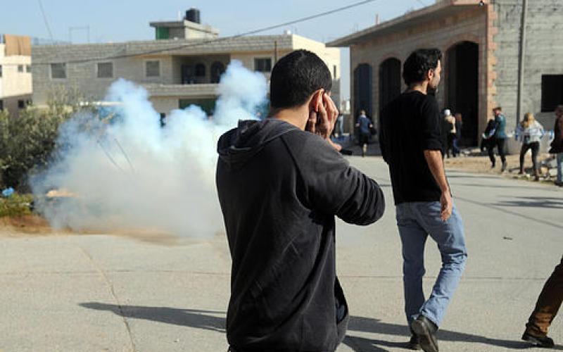 صور.. مواجهات الاحتلال مع الموطنين بالضفة
