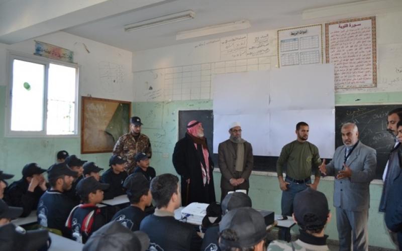 بالصور.. حماس تزور مخيمات "الفتوة"