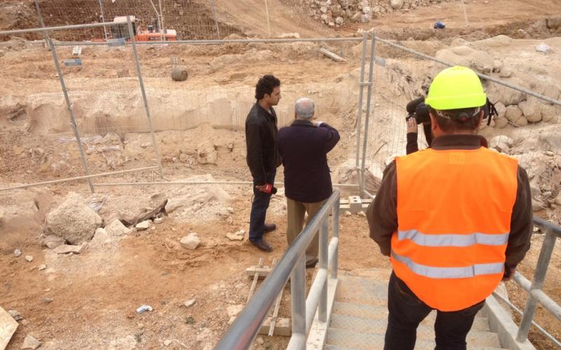 بالصور.. تجريف مقبرة مأمن الله في القدس