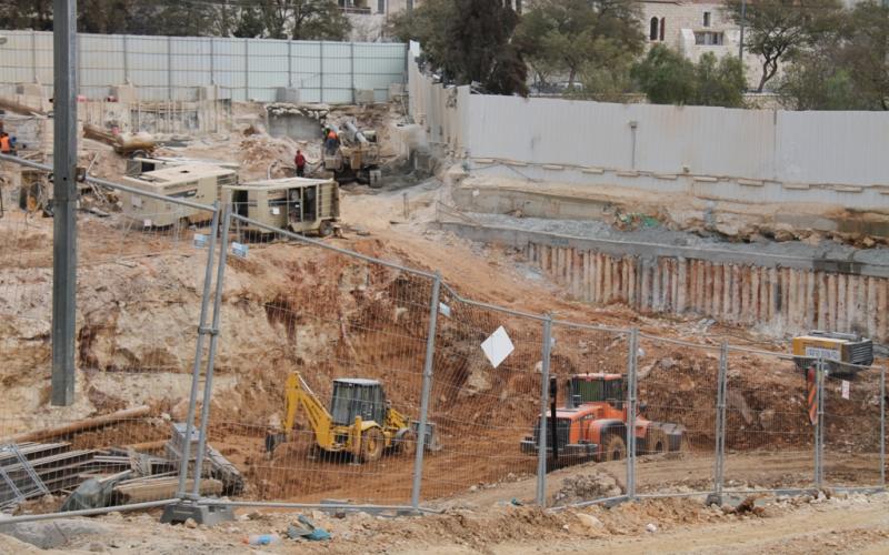 بالصور.. تجريف مقبرة مأمن الله في القدس