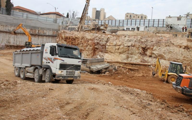 بالصور.. تجريف مقبرة مأمن الله في القدس