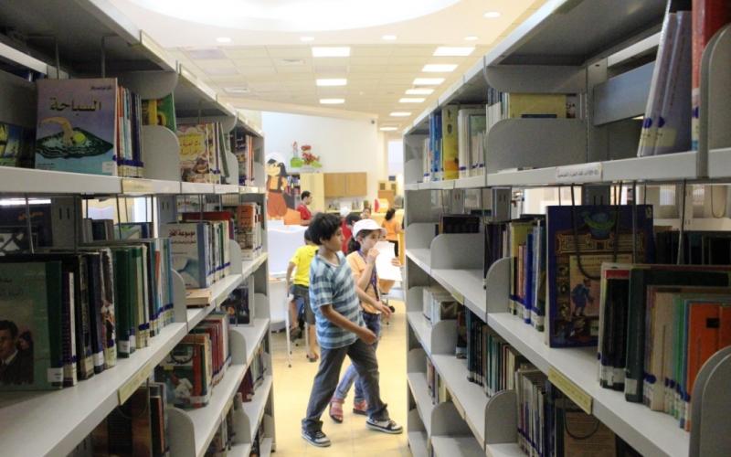 صور.. جولة في عالم الطفولة