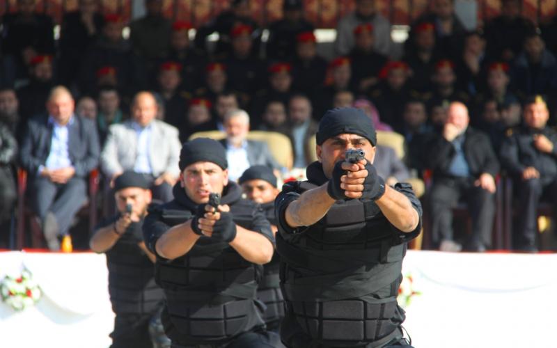 صور: تخريج دورة لجهاز الأمن والحماية بغزة