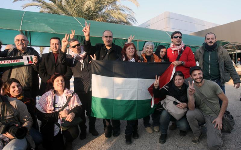 صور: وصول وفد المتضامنين الإيطاليين