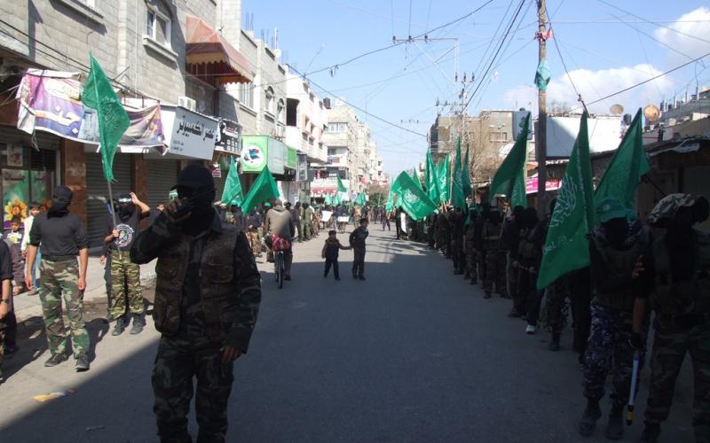 بالصور: حماس تنظم مسيرة نصرة لليرموك بالنصيرات