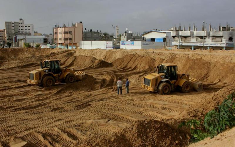 صور: استعدادات حثيثة لاستقبال المنخفض بغزة