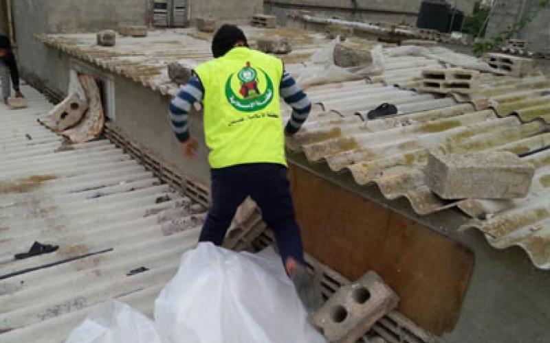 بالصور: لجان طوارئ برفح لمواجهة المنخفض