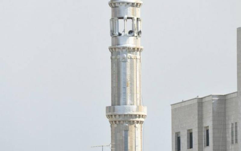 صور: الثلوج تكتسي رام الله