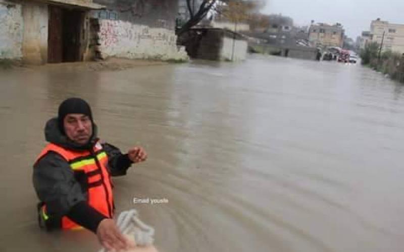 صور: "وادي غزة" يغرق منازل المواطنين