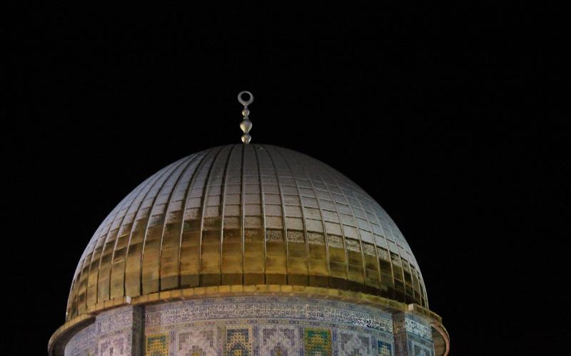 صور: "الأقصى" يكتسي بحلة جديدة من الثلج