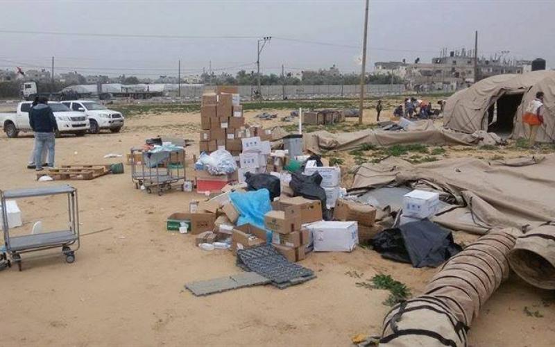 صور: تفكيك المستشفى الإمارتي برفح