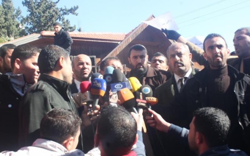 صور: اعتصام الموظفين بمقر مجلس الوزراء