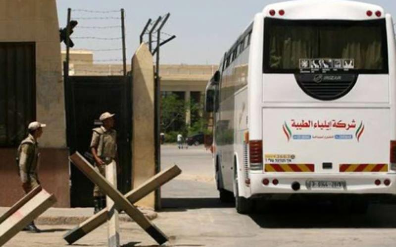 بالصور: أسماء وأرقام حافلات المسافرين