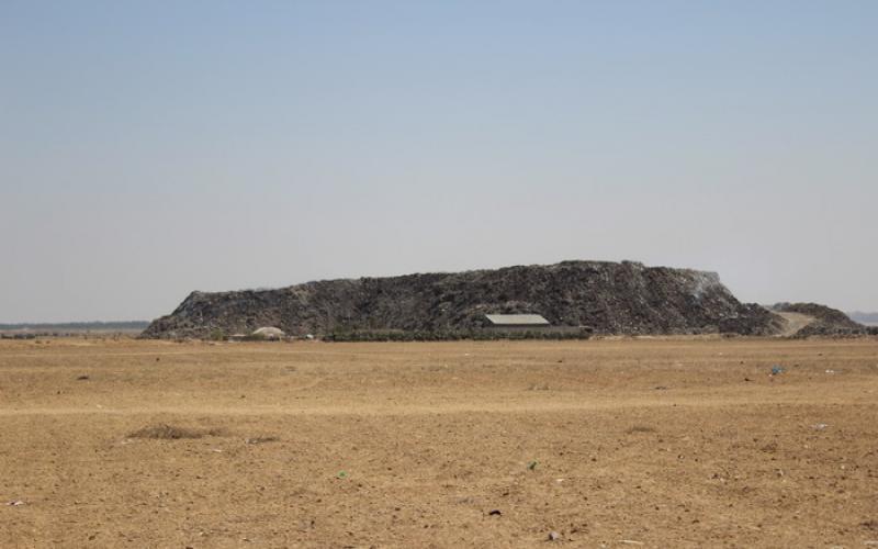 رفح: ترحيل 47 ألف طن نفايات خلال 2014