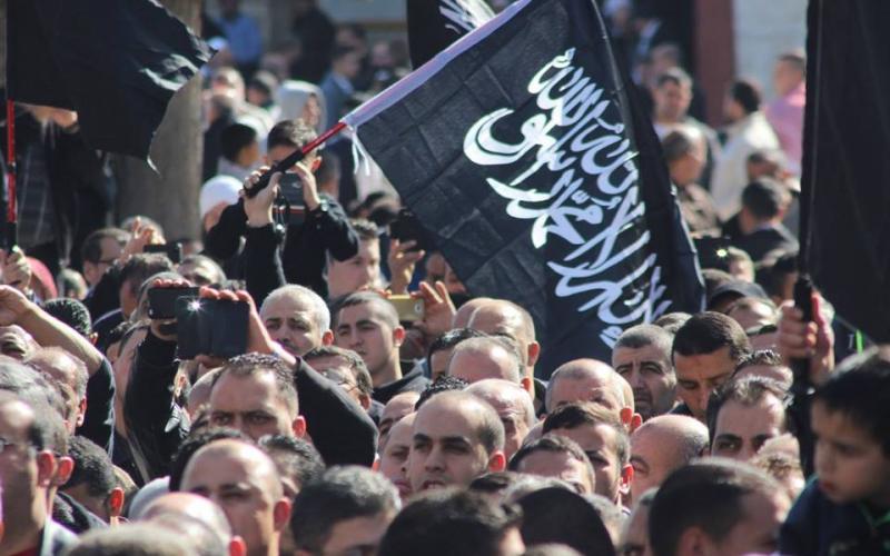 صور: وقفة بالأقصى نصرة للنبي الكريم
