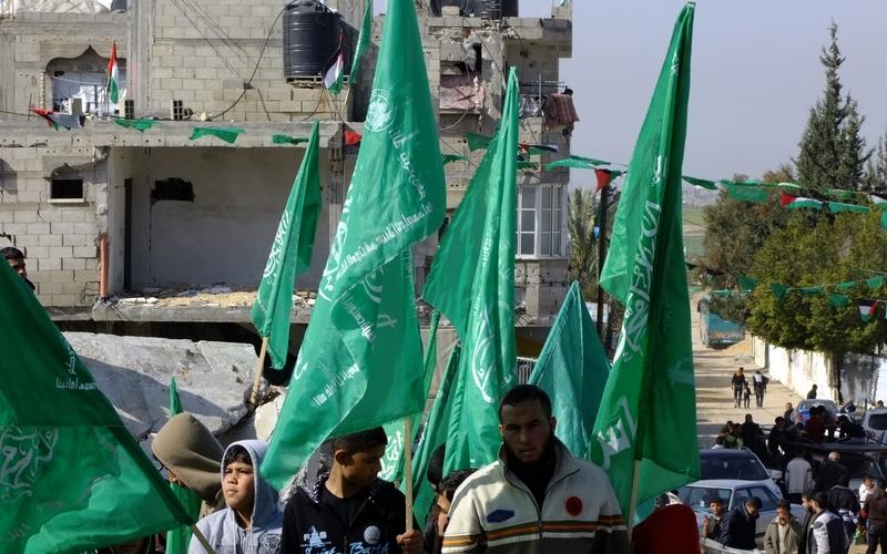 صور: صلاة الجمعة بجحر الديك تضامناً مع المهدمة بيوتهم