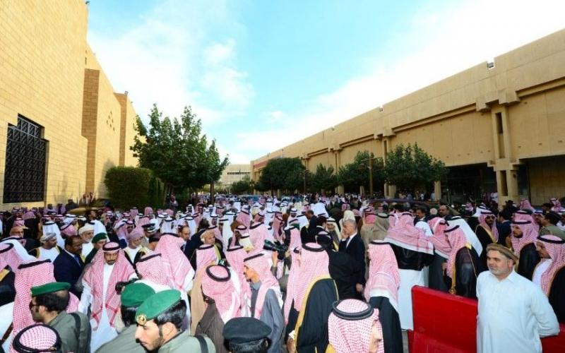 صور: تشييع الملك عبد الله إلى مثواه الأخير