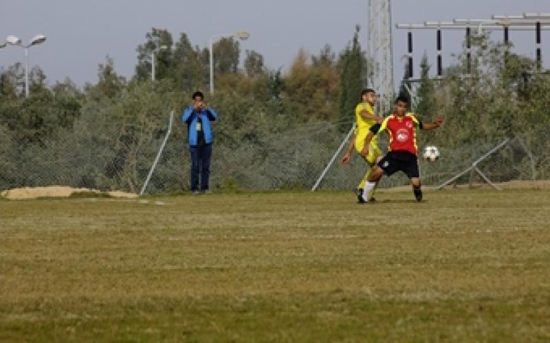 صور: شباب جباليا يطيح بأهلي النصيرات