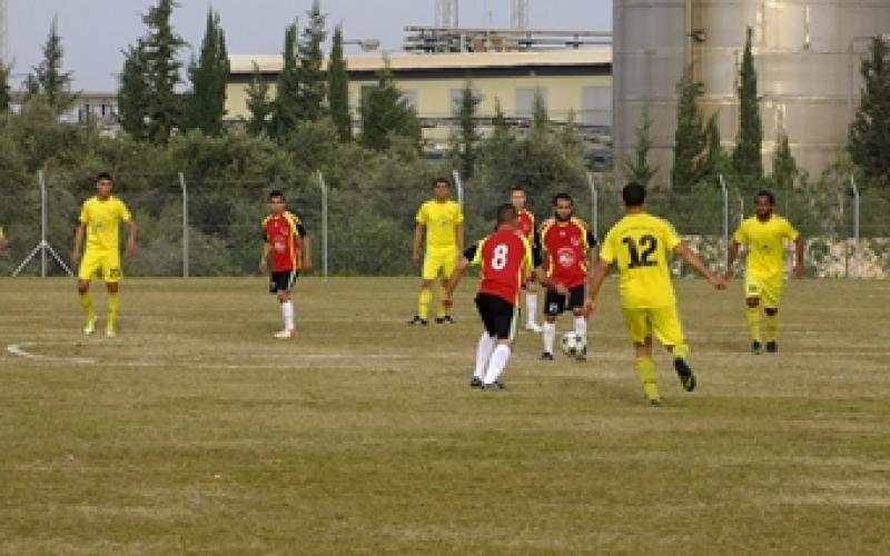 صور: شباب جباليا يطيح بأهلي النصيرات