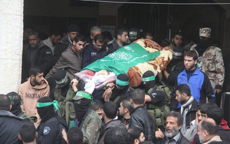 صور: تشييع جثمان القسامي "قنيطة" بغزة