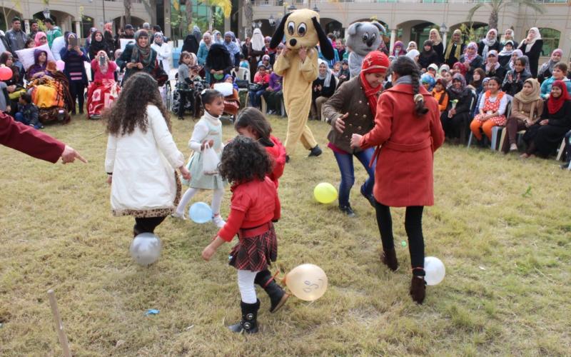 بالصور: حفل ترفيه للمرضى وجرحى العدوان