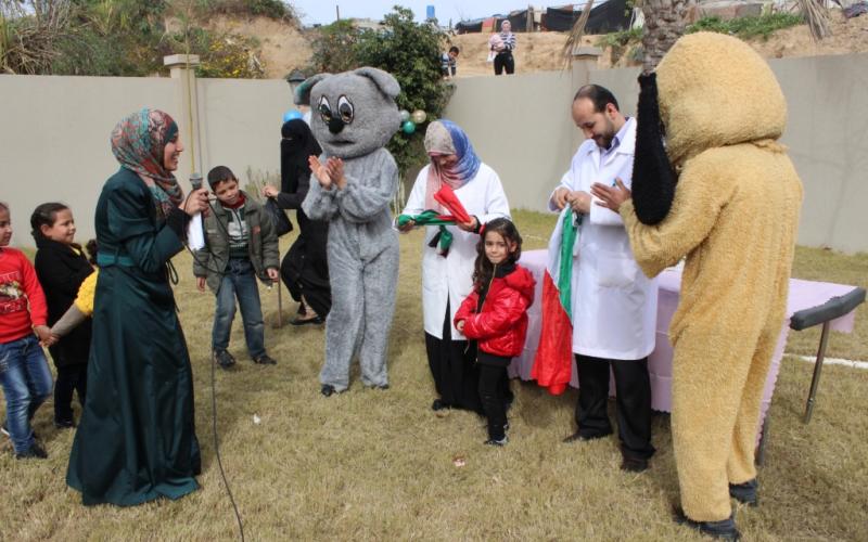 بالصور: حفل ترفيه للمرضى وجرحى العدوان