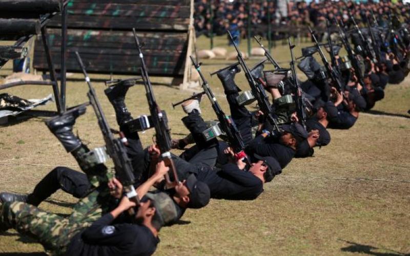 صور: تخريج مخيمات "طلائع التحرير" بغزة