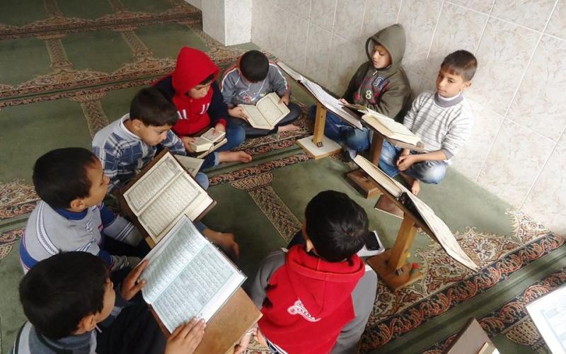 بالصور: مسجد الشهيد بالبريج ينفذ مخيم قرآني